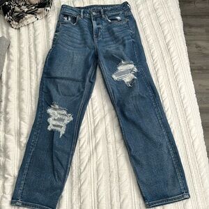 American eagle distressed jeans